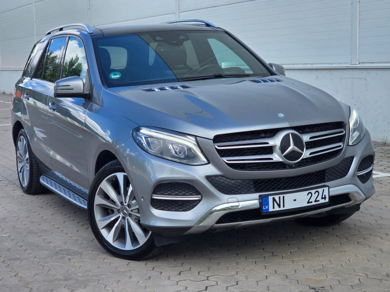 Mercedes-Benz GLE 350