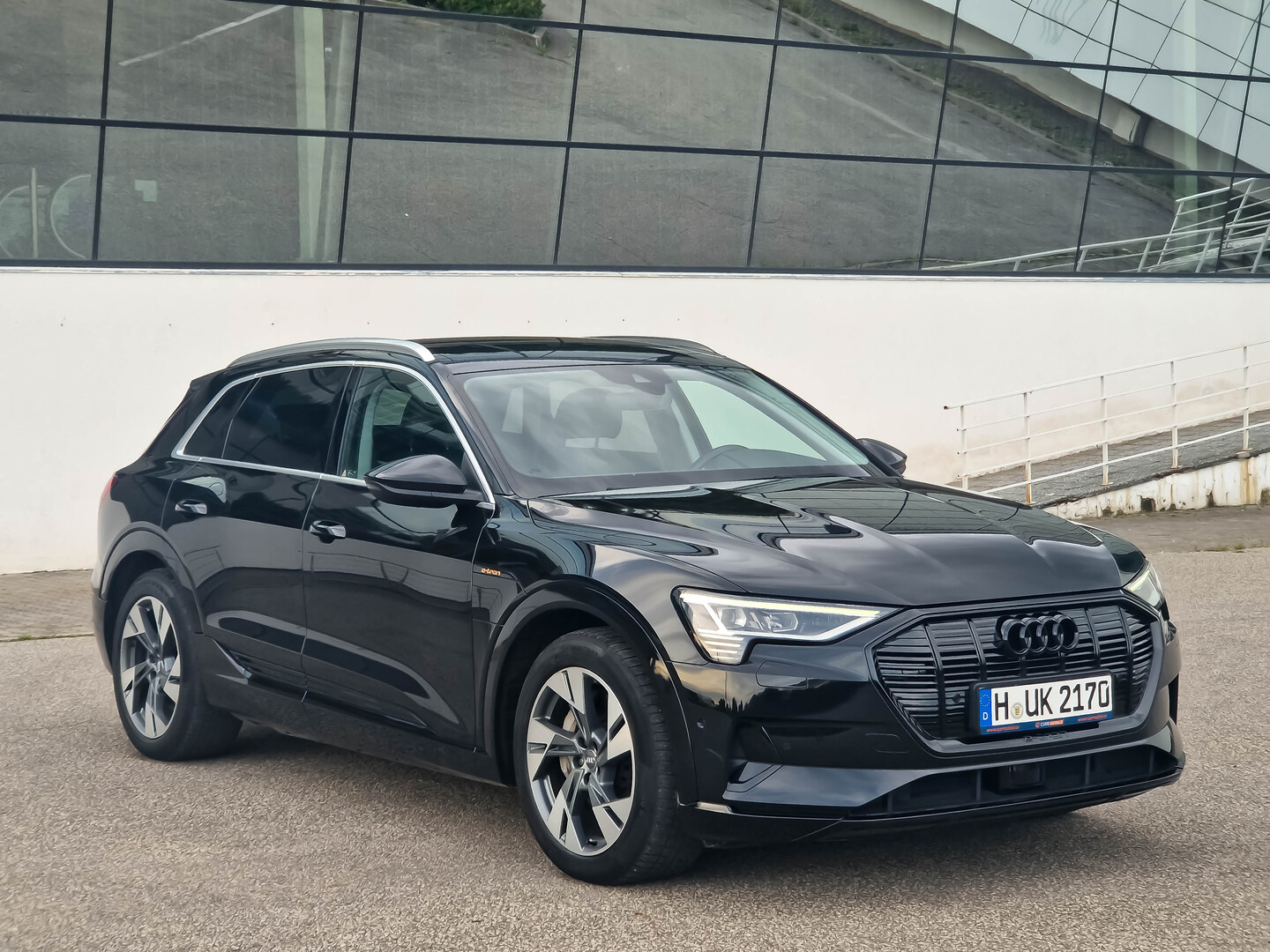 Audi E-tron 55 Quattro, 95kwh (lielā baterija) 2019
