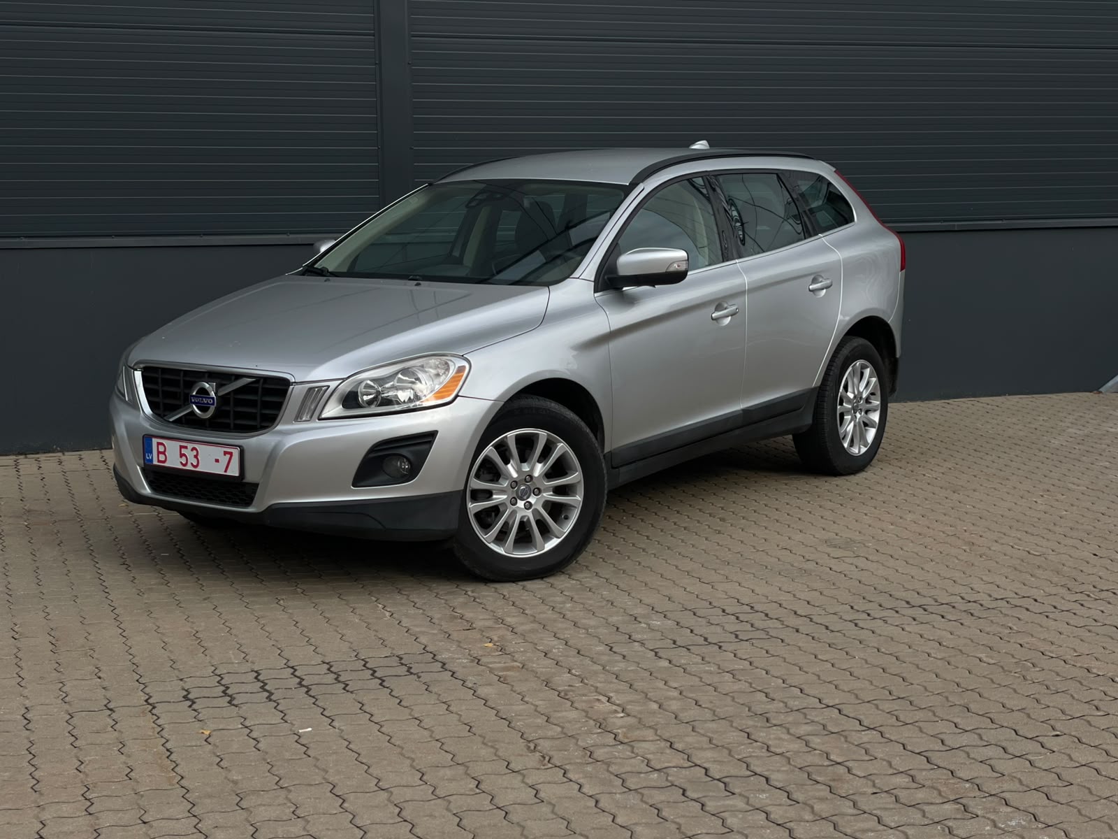 Volvo XC60 2009