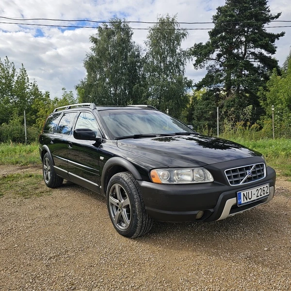 Volvo XC70 EMBER BLACK